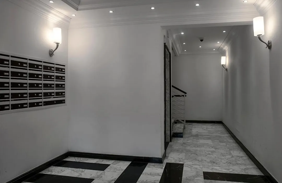 Penthouse 41 In Trastevere With Big Terrace-1