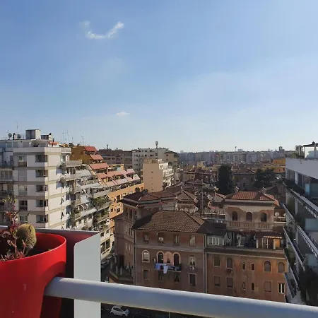 Penthouse 41 In Trastevere With Big Terrace-3